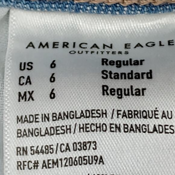 American Eagle Super Rise Flare Jeans Size 6 Light Blue Wash Distressed - Picture 9 of 10